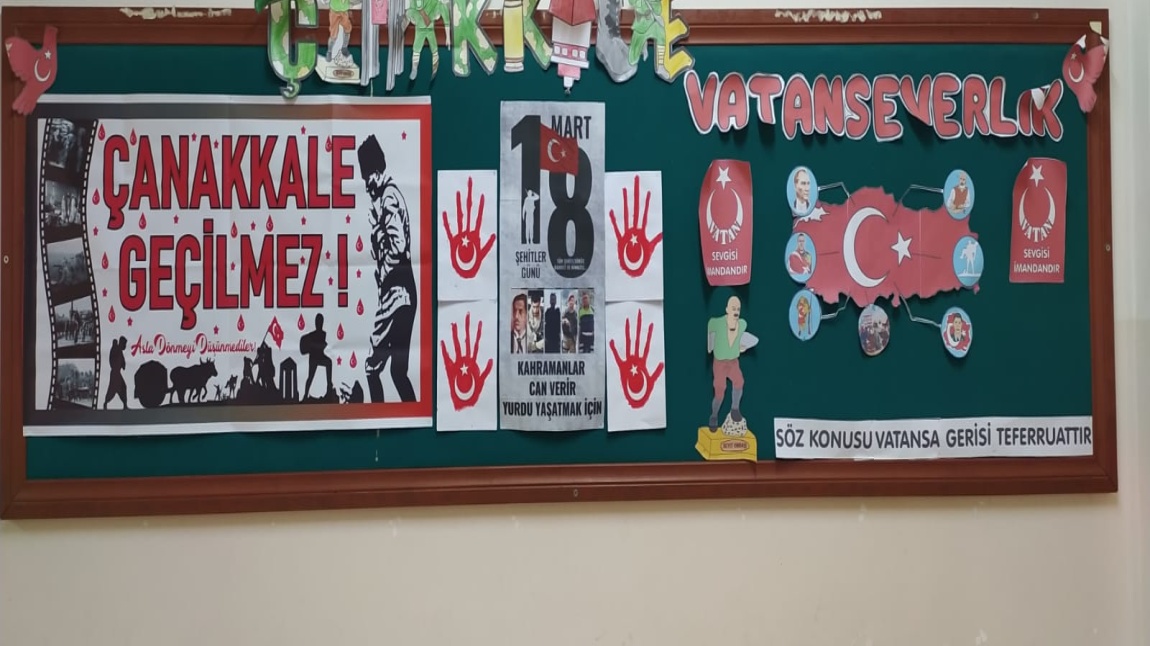 Okulumuzda 18 Mart Çanakkale Zaferi ve Şehitleri Anma Günü Programı düzenlendi